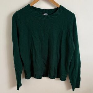 H&M green sweater size M